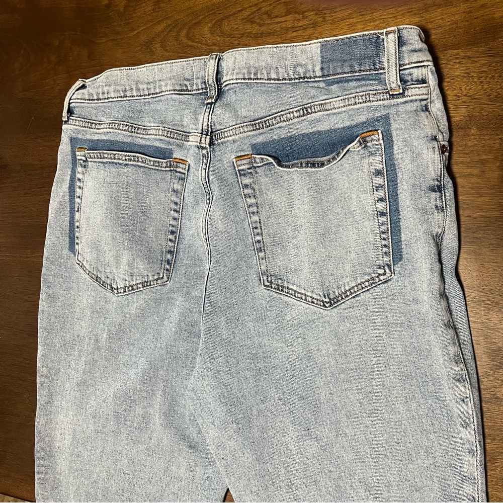 Abercrombie & Fitch Ankle Straight Ultra High Rise 33/16 - Picture 4 of 9